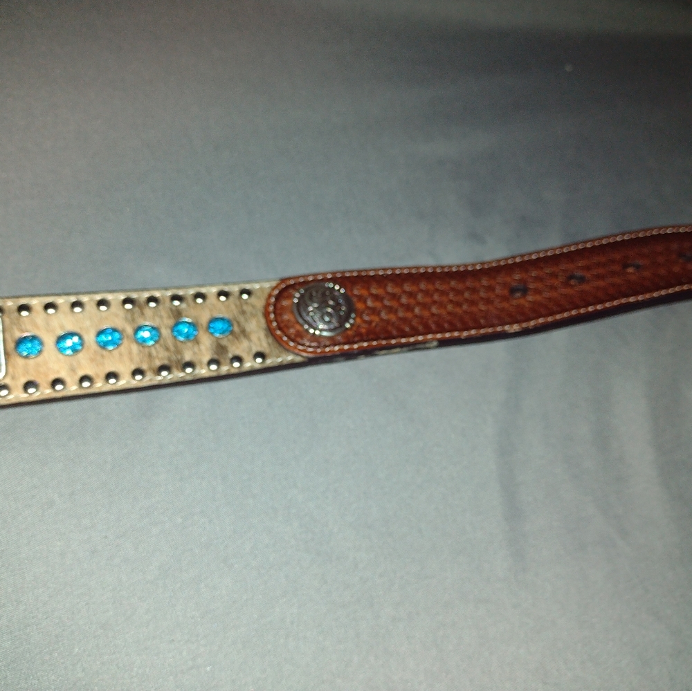 Belt - Picture 2 of 3